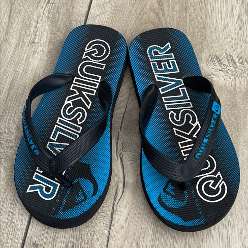 Quicksilver Boys Flip Flops Size 13/1